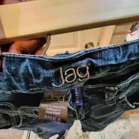 p32 Jag jean read description for size detail - Picture 5 of 8